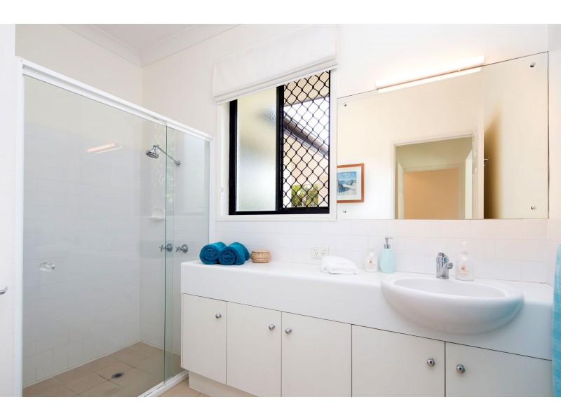 14 Sommerville Place, Chermside West QLD 4032