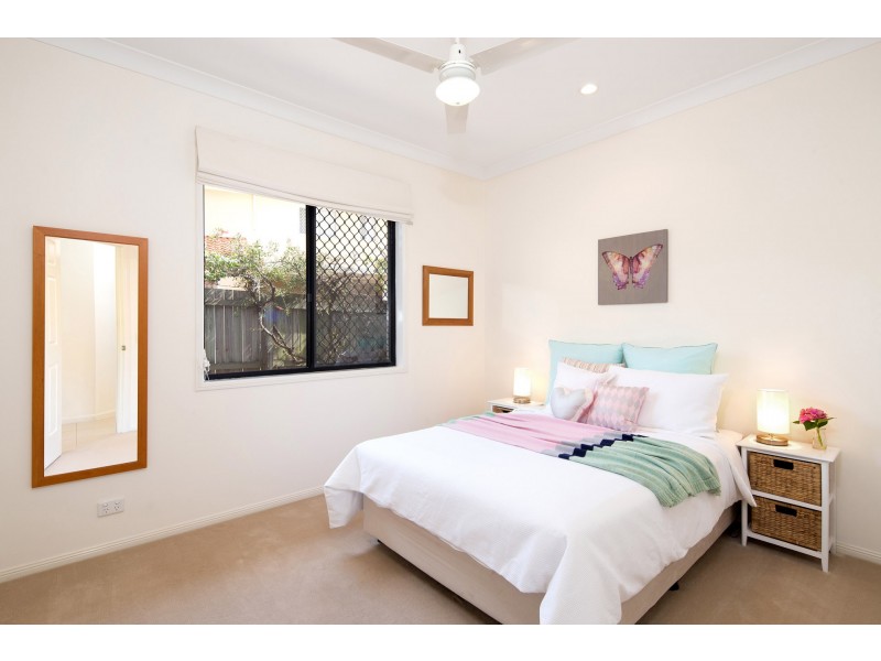 14 Sommerville Place, Chermside West QLD 4032