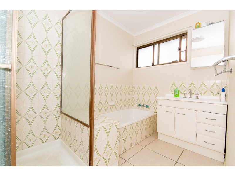 13 Andracia Street, Kallangur QLD 4503