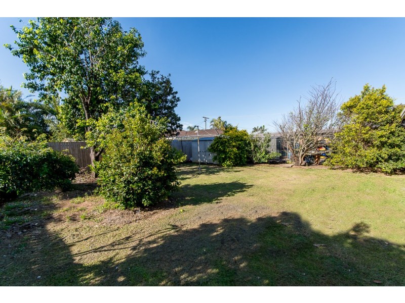 13 Andracia Street, Kallangur QLD 4503