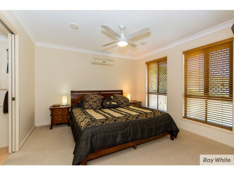 6 Tayla Close, Bridgeman Downs QLD 4035