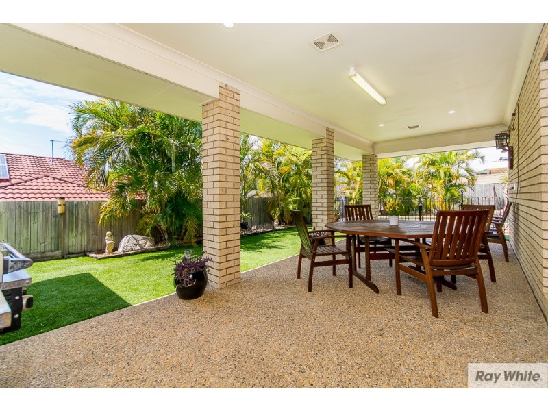 6 Tayla Close, Bridgeman Downs QLD 4035