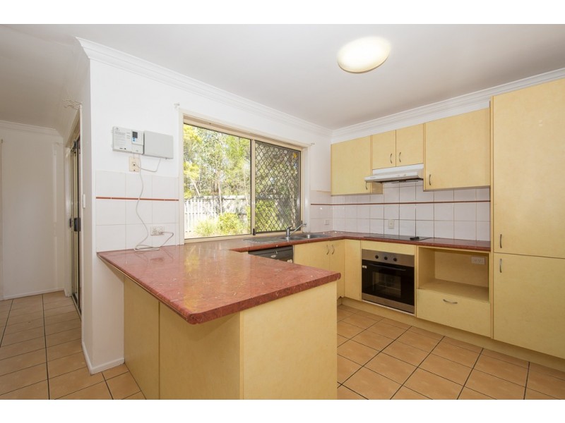 8 Clifford Close, Kuraby QLD 4112
