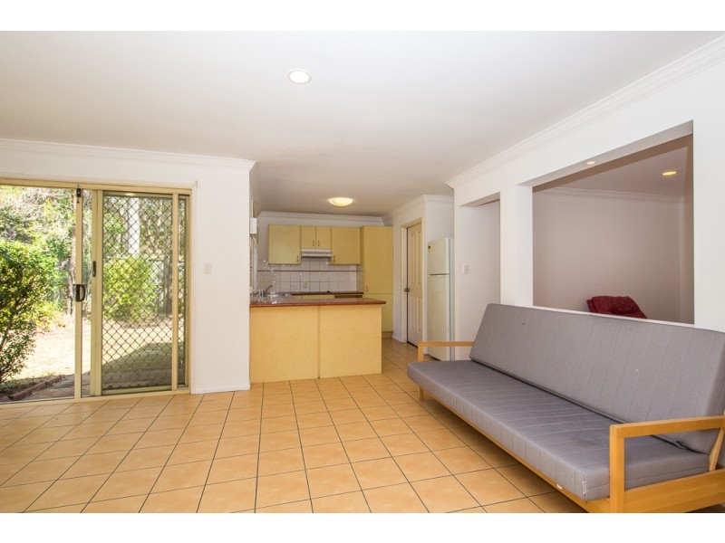 8 Clifford Close, Kuraby QLD 4112