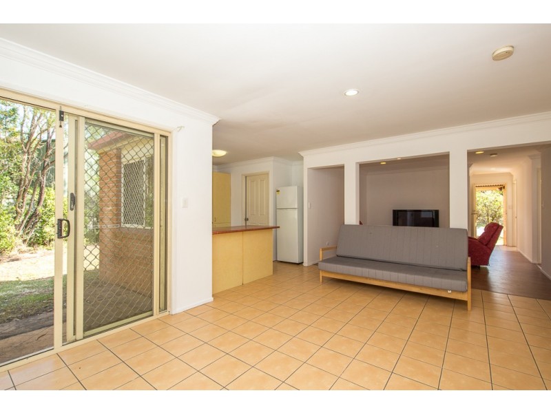 8 Clifford Close, Kuraby QLD 4112