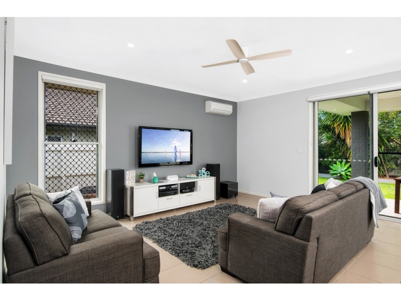 7 Elkhorn Court, North Lakes QLD 4509