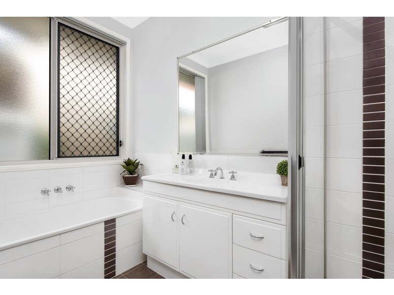 7 Elkhorn Court, North Lakes QLD 4509