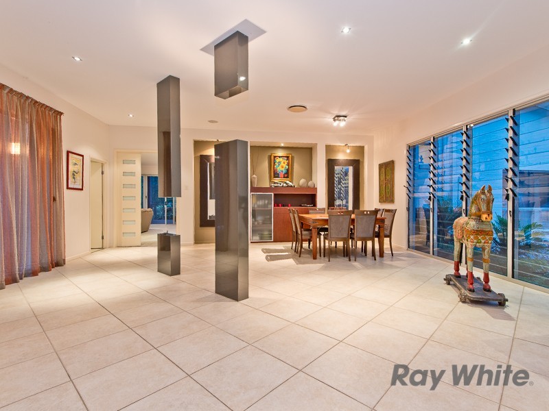 73 Neville Road, Bridgeman Downs QLD 4035