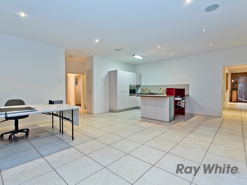 73 Neville Road, Bridgeman Downs QLD 4035