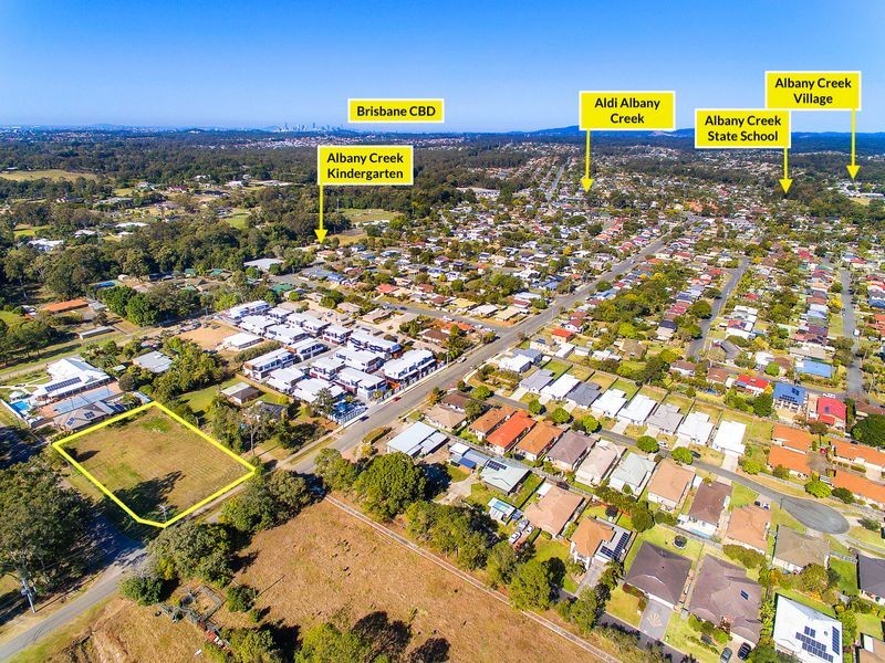 12 Stewart Road, Albany Creek QLD 4035