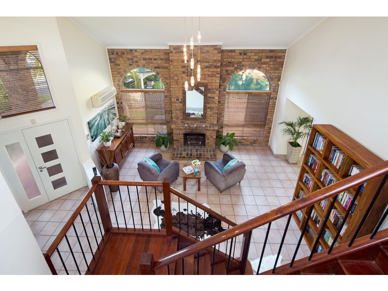 8 Seagal Court, Bridgeman Downs QLD 4035