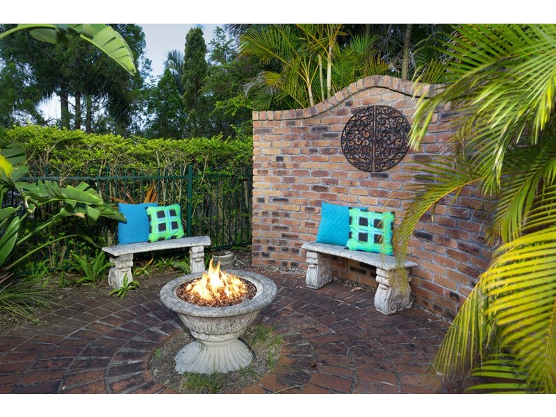 8 Seagal Court, Bridgeman Downs QLD 4035