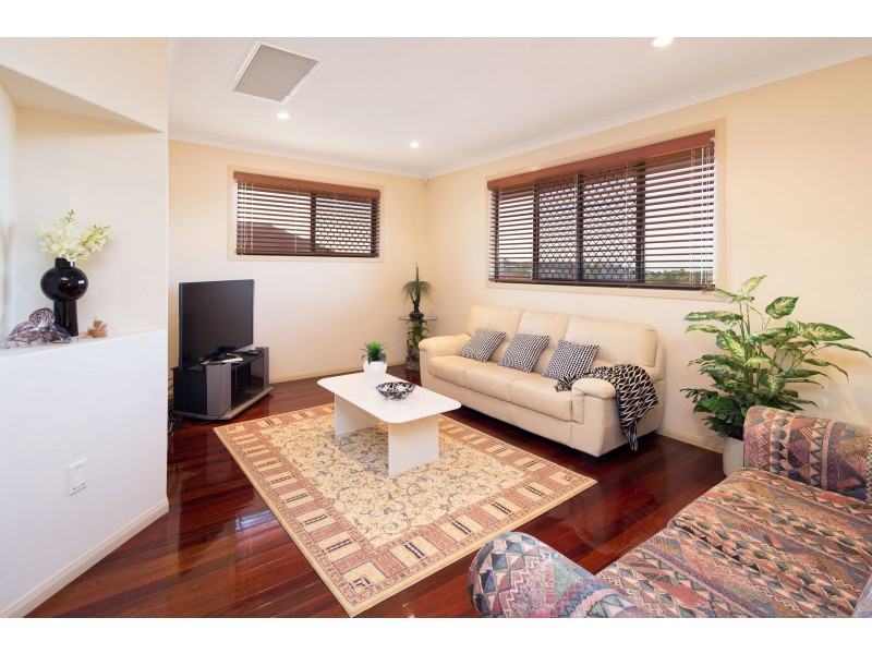 36 Allamanda Place, Chermside West QLD 4032