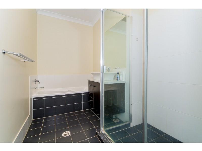 8/415-417 Scarborough Road, Scarborough QLD 4020