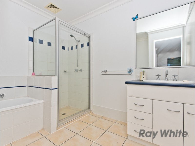 4 Cooma Court, Taigum QLD 4018