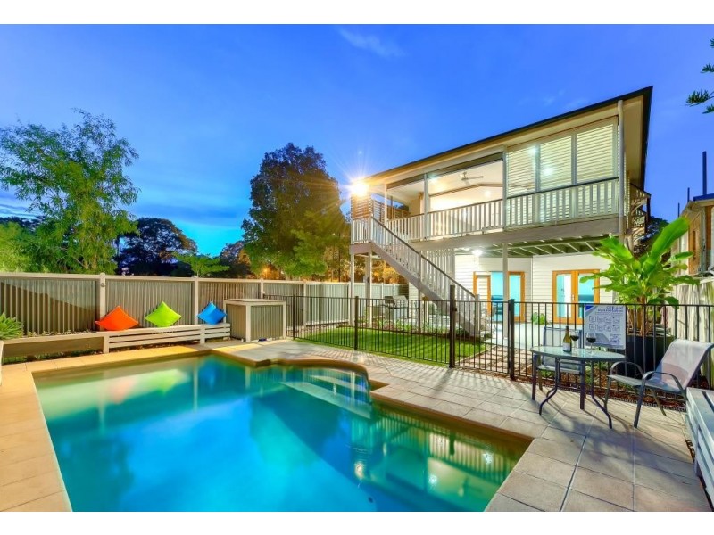 42 Haig Road, Milton QLD 4064