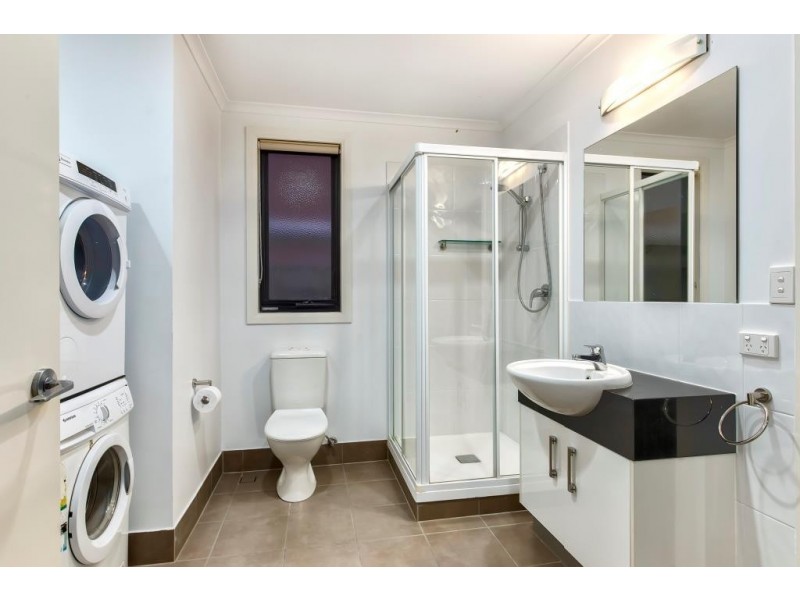 42 Haig Road, Milton QLD 4064