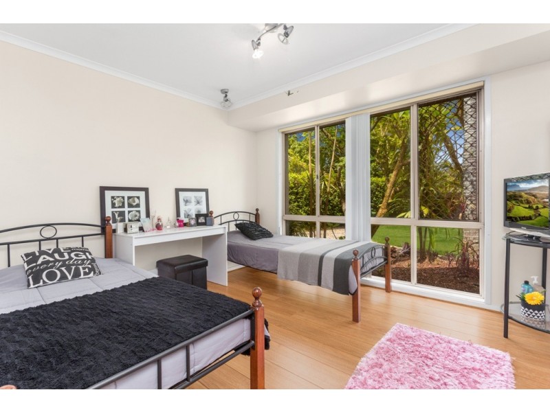 4 Biggs Court, Albany Creek QLD 4035