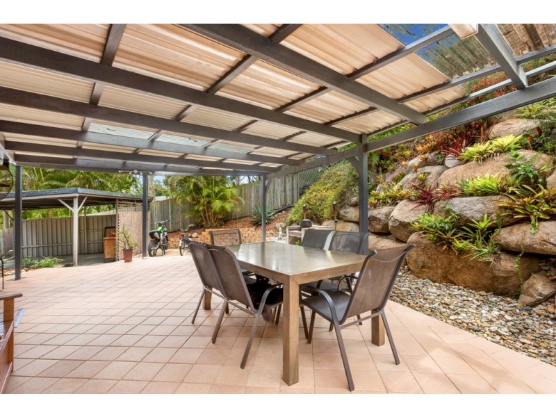 4 Biggs Court, Albany Creek QLD 4035