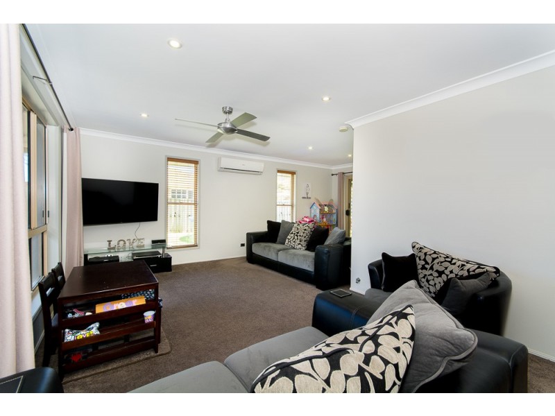 13 Meriden Place, Boondall QLD 4034