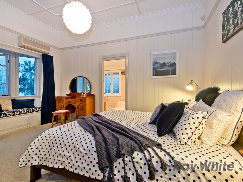 9 Maggs Street, Wavell Heights QLD 4012