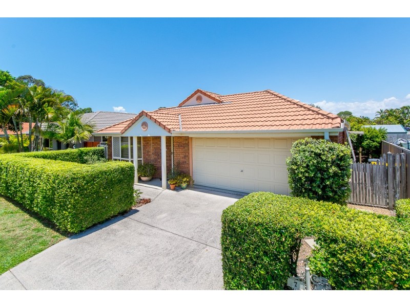 7 Cambridge Crescent, Fitzgibbon QLD 4018