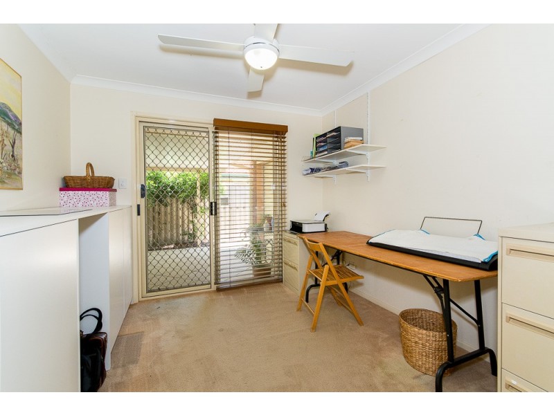 7 Cambridge Crescent, Fitzgibbon QLD 4018