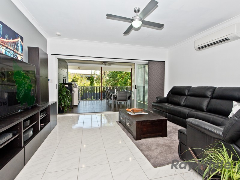 46 Broughton Road, Kedron QLD 4031