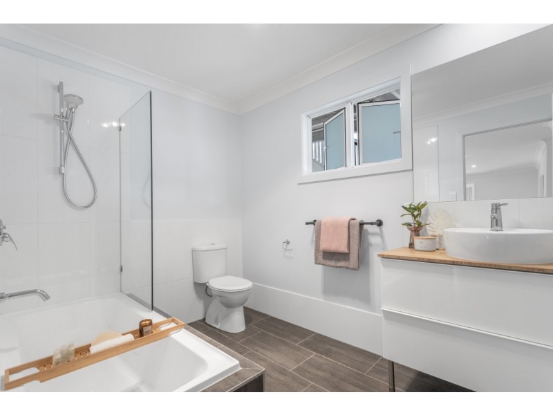 44 Rostrevor Road, Boondall QLD 4034