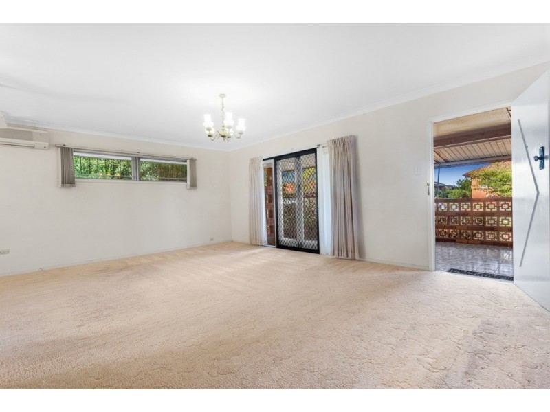 15 Tomago Street, Aspley QLD 4034