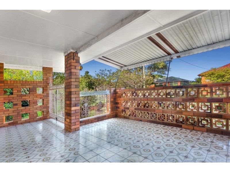 15 Tomago Street, Aspley QLD 4034