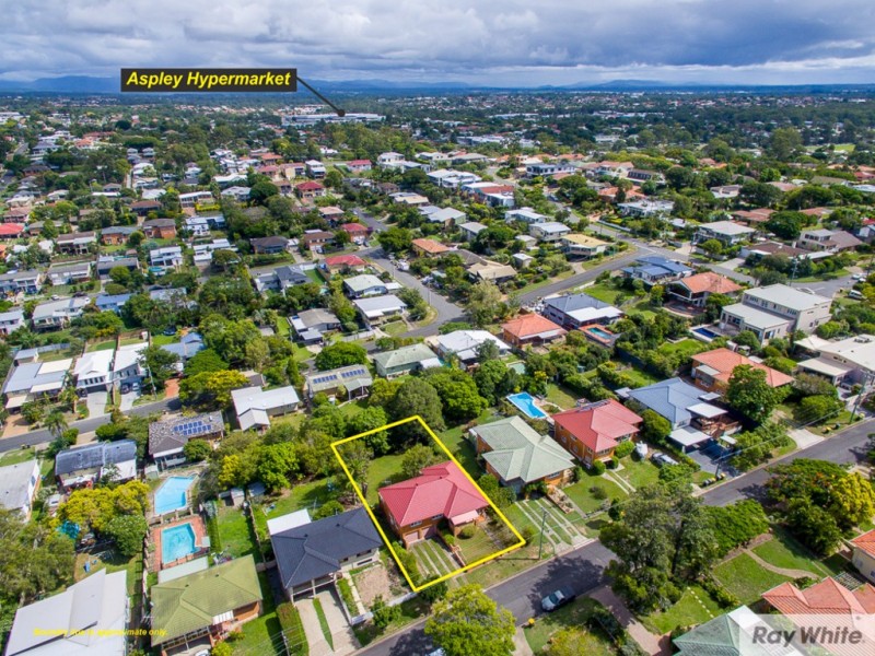 15 Tomago Street, Aspley QLD 4034