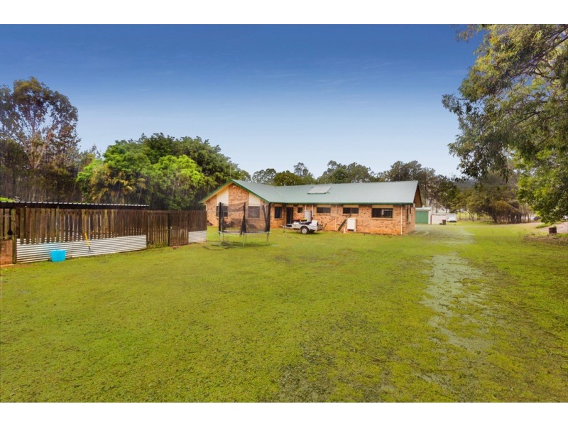 2-26 Mansfield Road, Elimbah QLD 4516