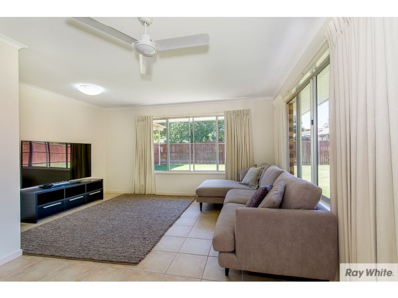 12 Eyre Avenue, Petrie QLD 4502