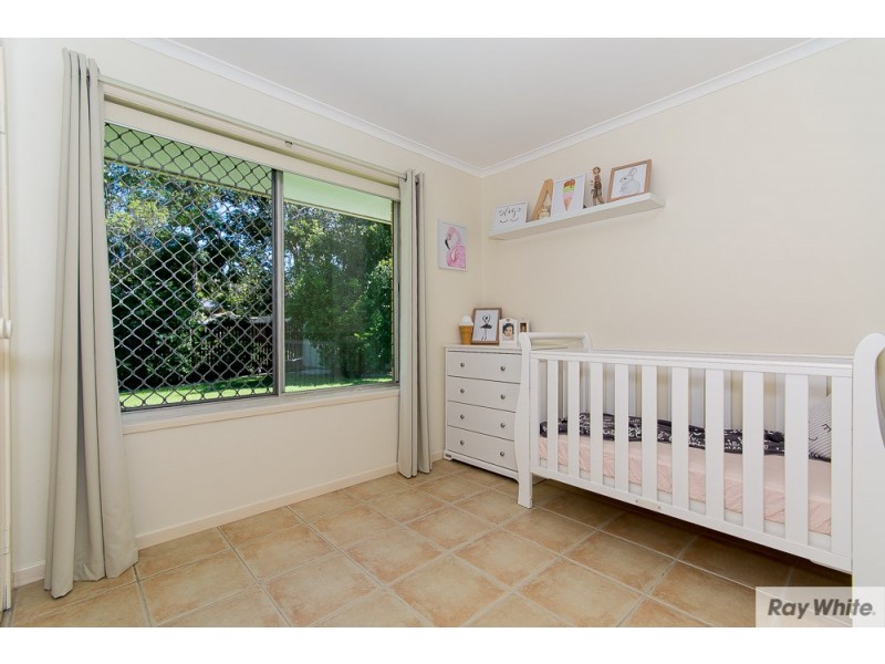 12 Eyre Avenue, Petrie QLD 4502