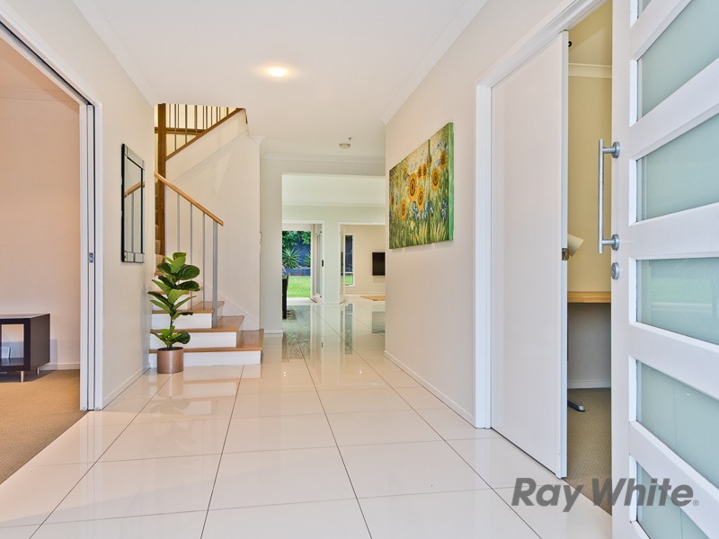 33 Overlea Street, Nudgee QLD 4014