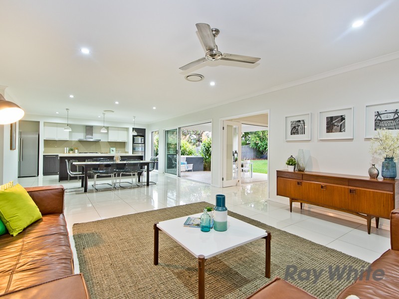 33 Overlea Street, Nudgee QLD 4014