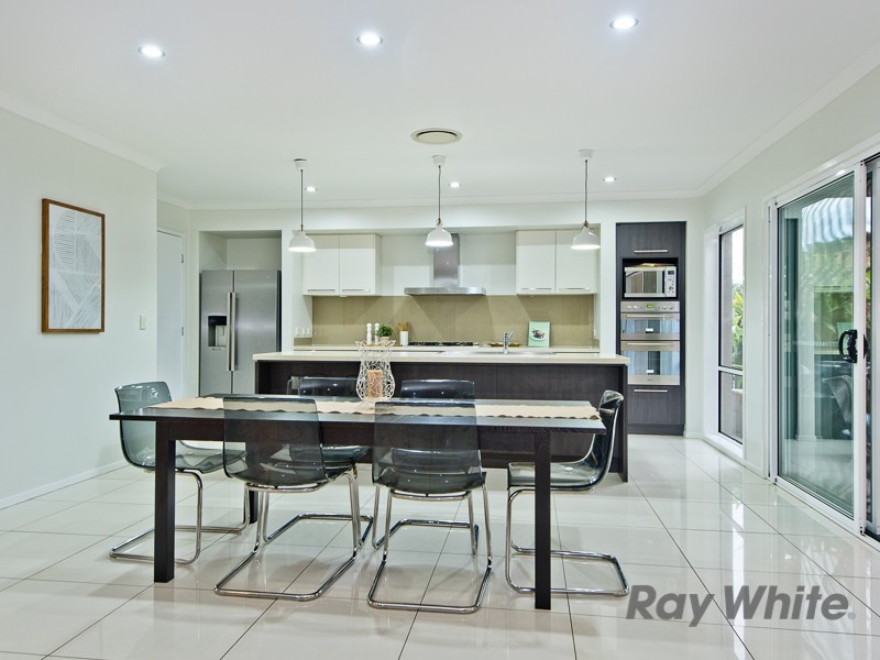 33 Overlea Street, Nudgee QLD 4014