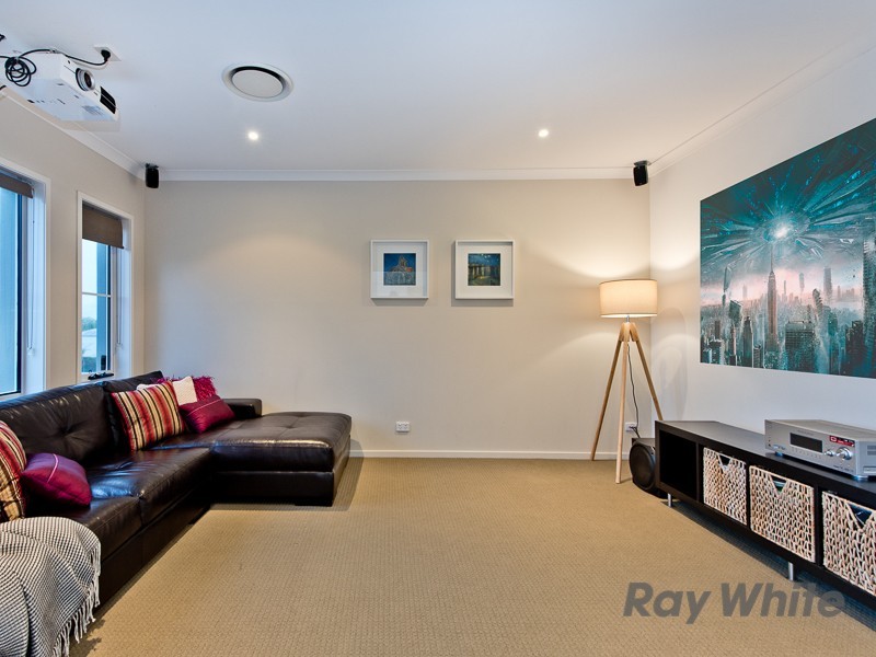 33 Overlea Street, Nudgee QLD 4014