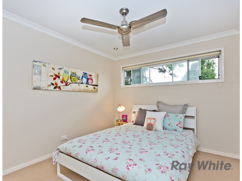 33 Overlea Street, Nudgee QLD 4014