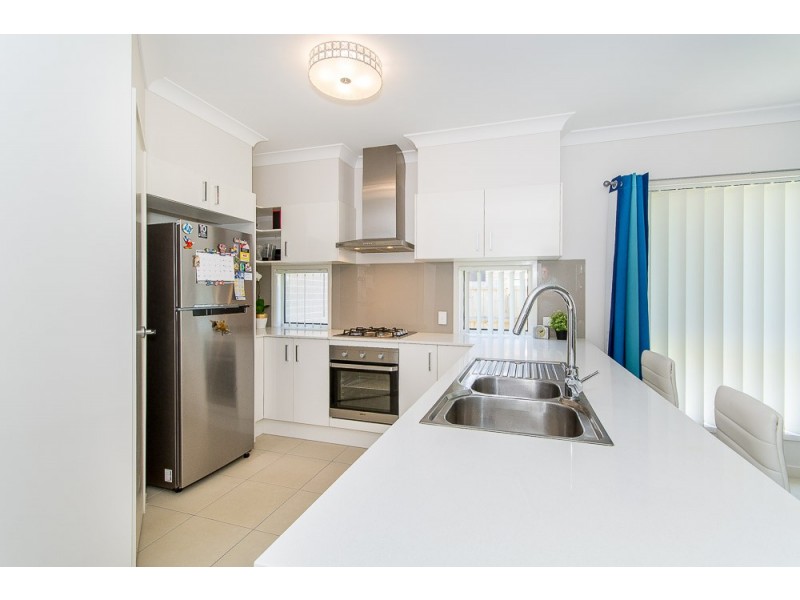 56 Rostrevor Road, Boondall QLD 4034