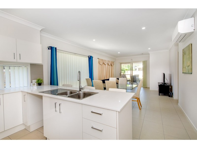 56 Rostrevor Road, Boondall QLD 4034