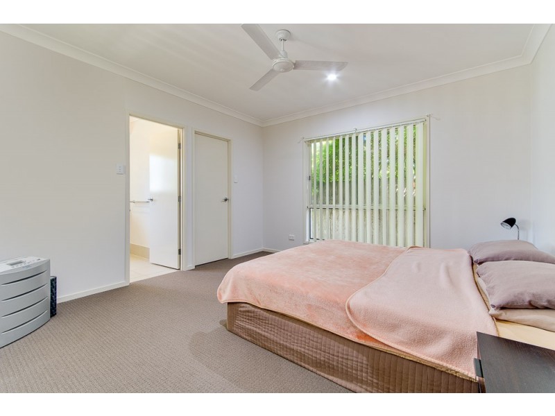 56 Rostrevor Road, Boondall QLD 4034