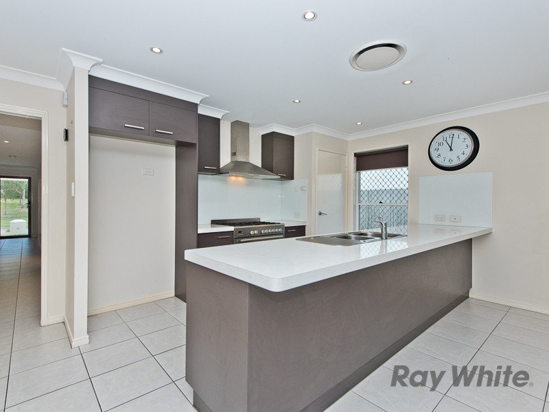 31 Delawar Road, Warner QLD 4500