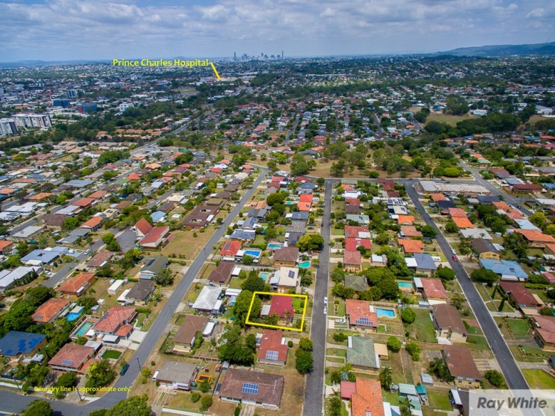 25 Fairlane Street, Chermside West QLD 4032