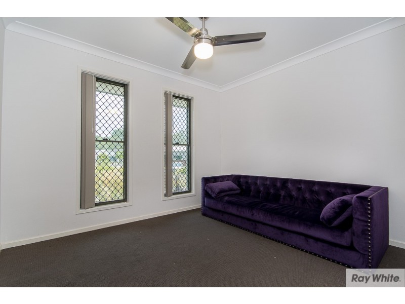 5 Montebello Parkway, Fitzgibbon QLD 4018