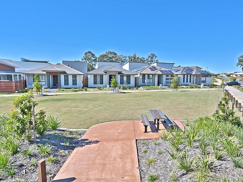 5 Montebello Parkway, Fitzgibbon QLD 4018