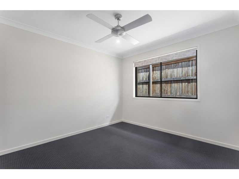 4 Honour Place, Bridgeman Downs QLD 4035