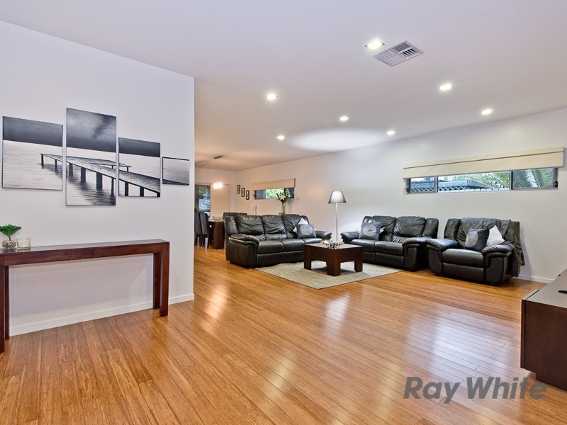 49 Larwill Avenue, Northgate QLD 4013