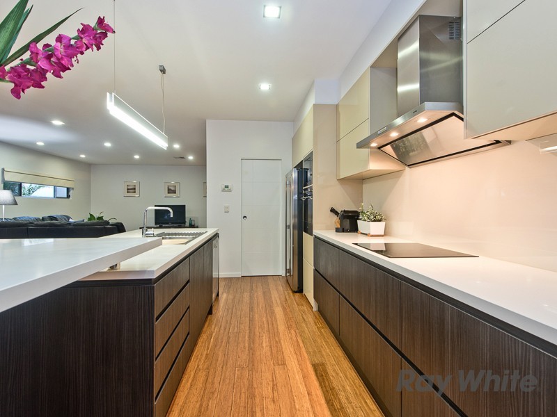 49 Larwill Avenue, Northgate QLD 4013